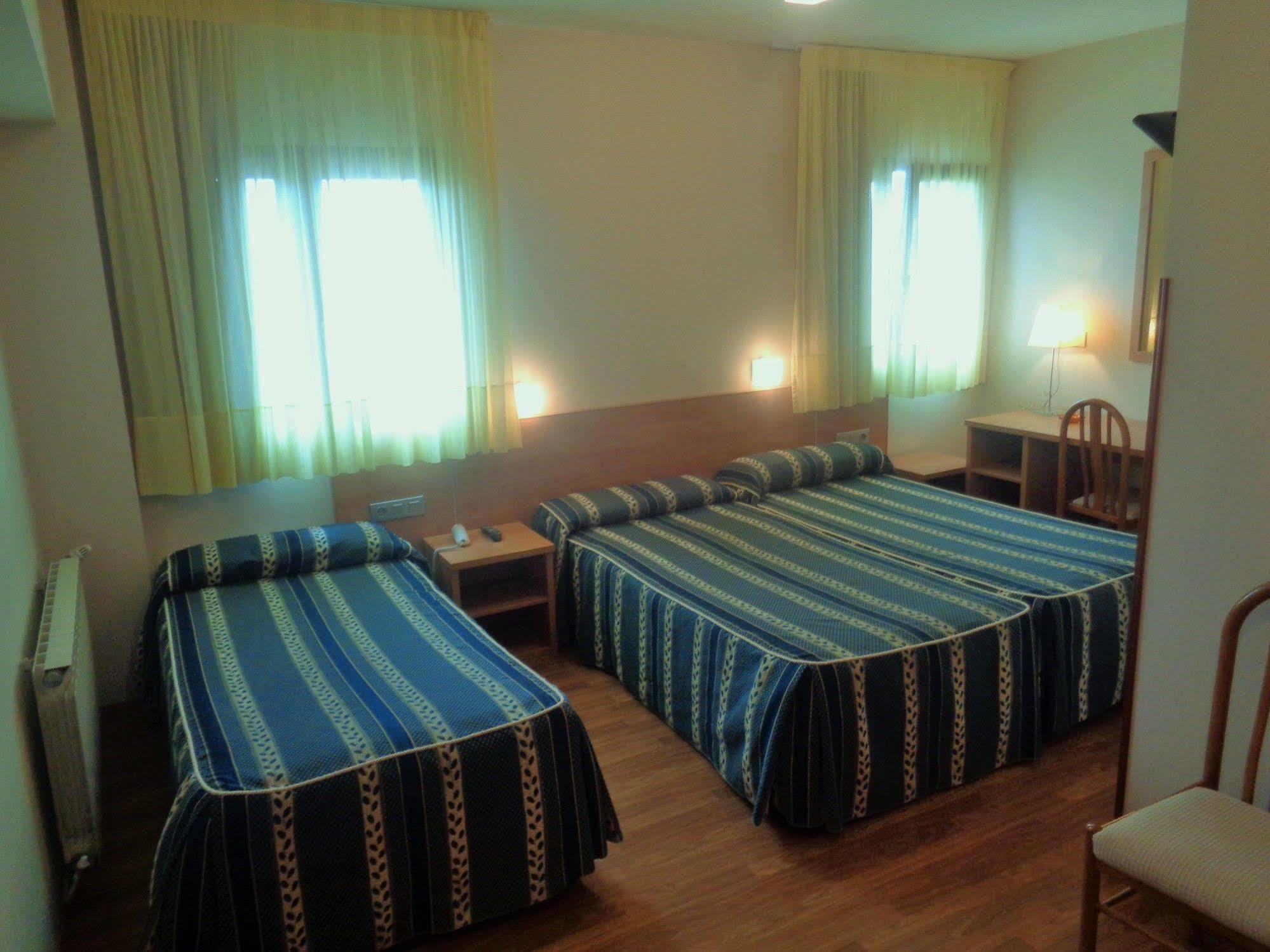 Hotel Las Anclas El Astillero Luaran gambar