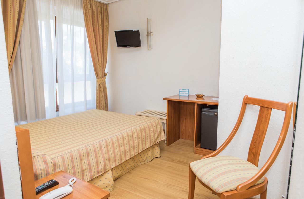 Hotel Las Anclas El Astillero Luaran gambar
