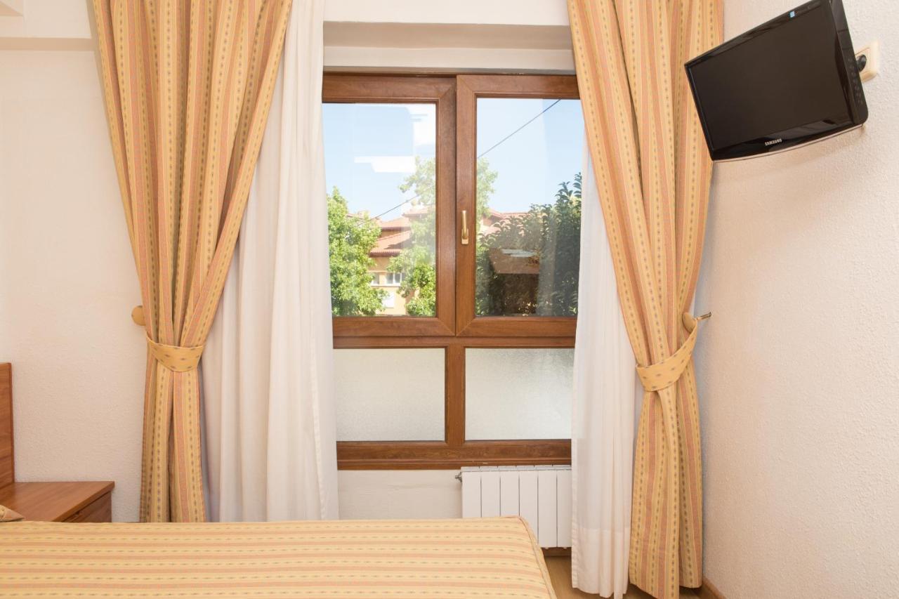 Hotel Las Anclas El Astillero Luaran gambar